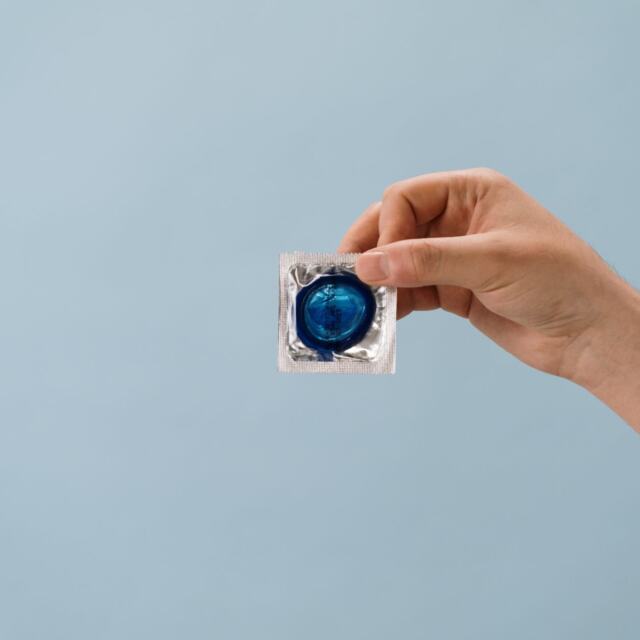Female Condom vs Male Condom: Key Differences